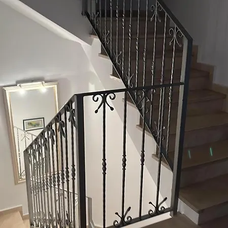 Stunning 5 Bedroom * Benalmadena