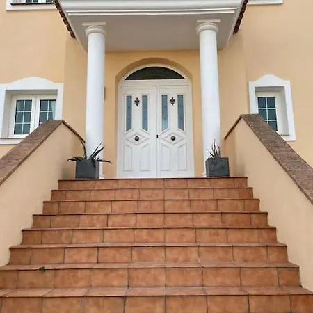 Villa Stunning 5 Bedroom