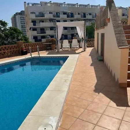 Stunning 5 Bedroom